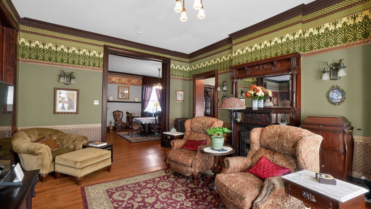 Photo of Livingroom in Council Bluffs