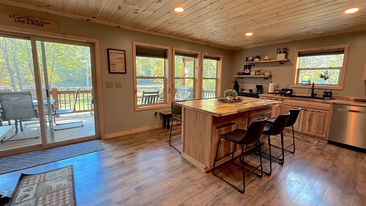 Photo of Others in Town of Hope