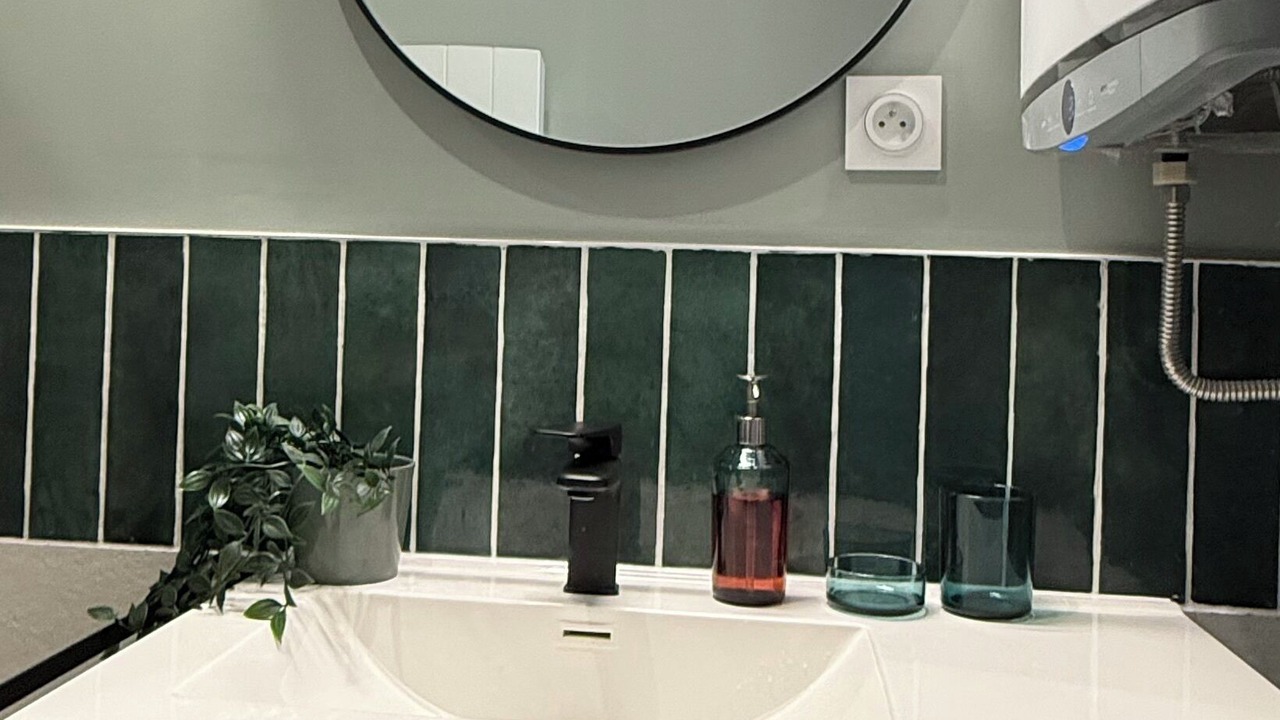 Photo of Bathroom in Charleville-Mezieres
