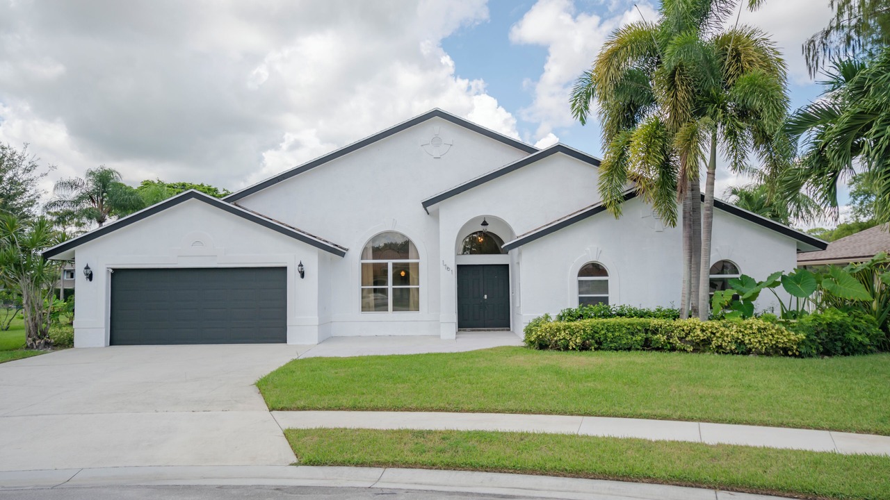 Photo of Outdoor in Greenview Shores