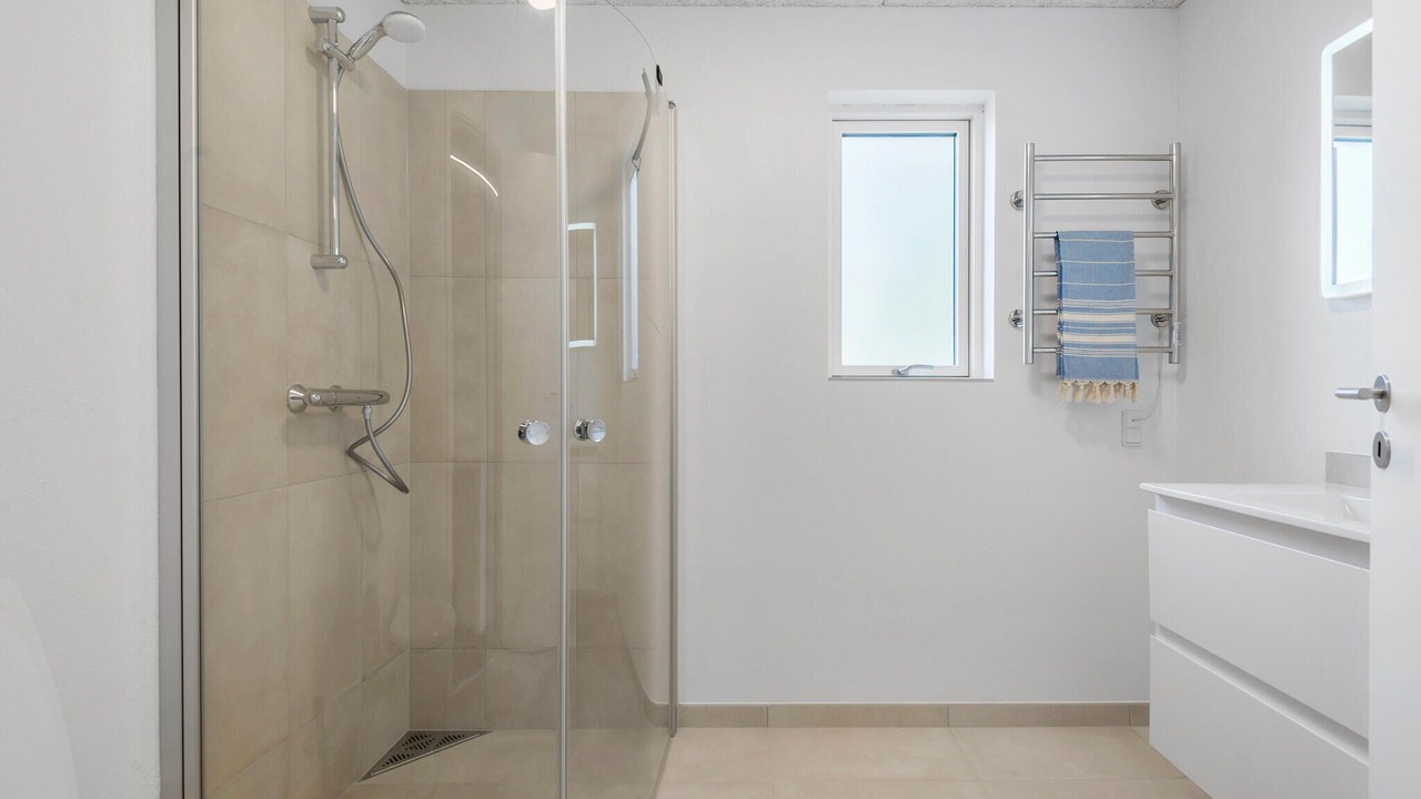 Photo of Bathroom in Jegum