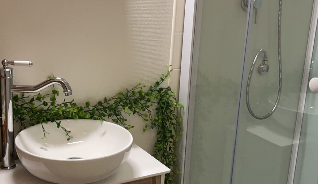 Photo of Bathroom in Saint-Julien-de-Chedon