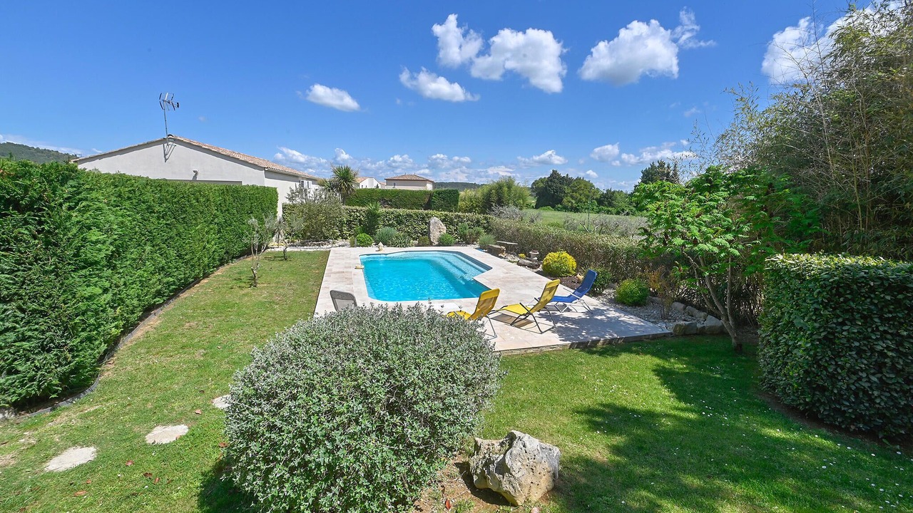 Photo of Outdoor in Combas