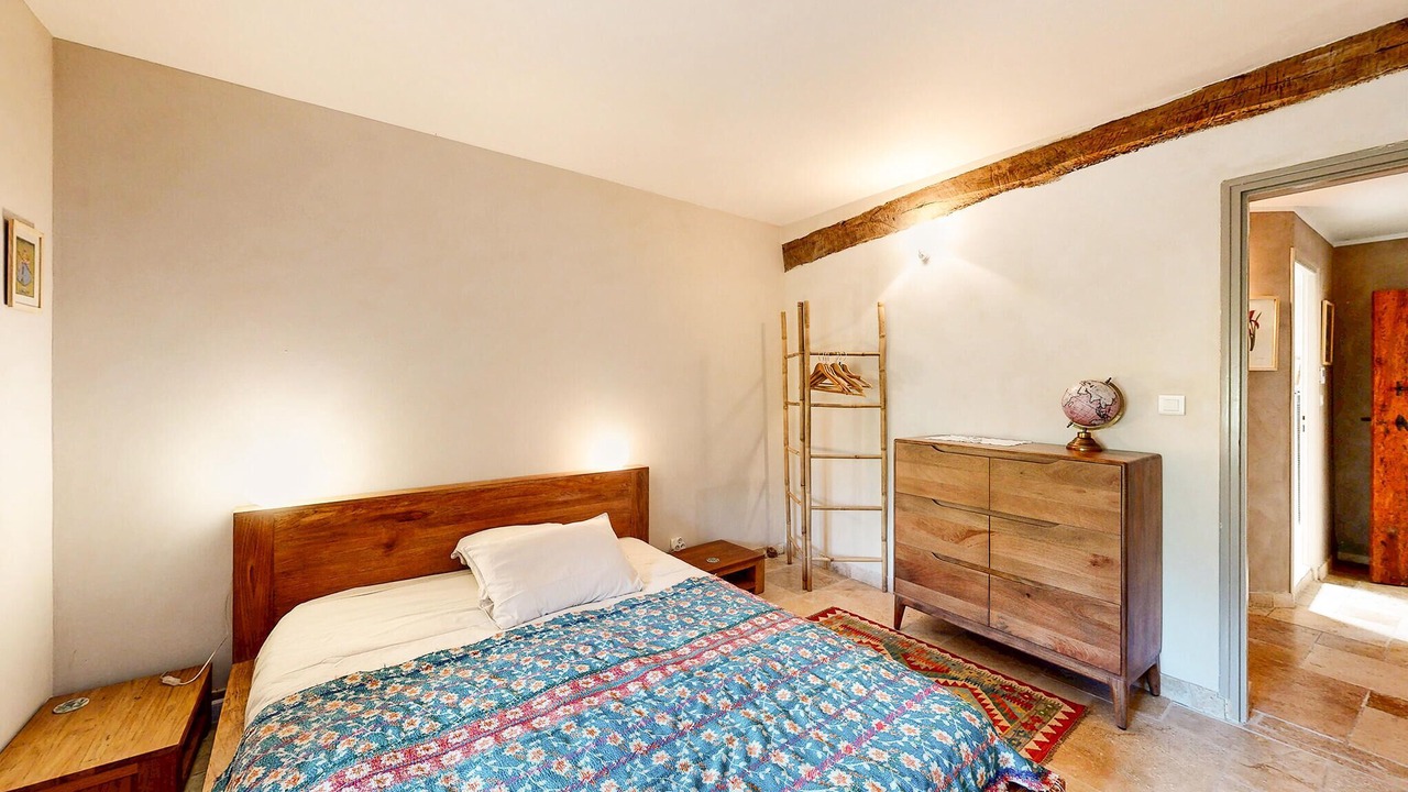 Photo of Others in Ossages