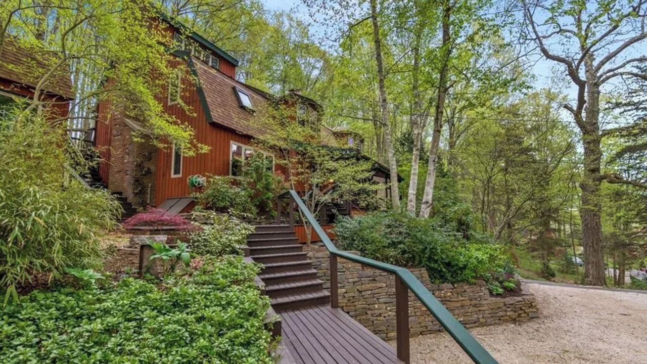 Photo of Outdoor in Guilford