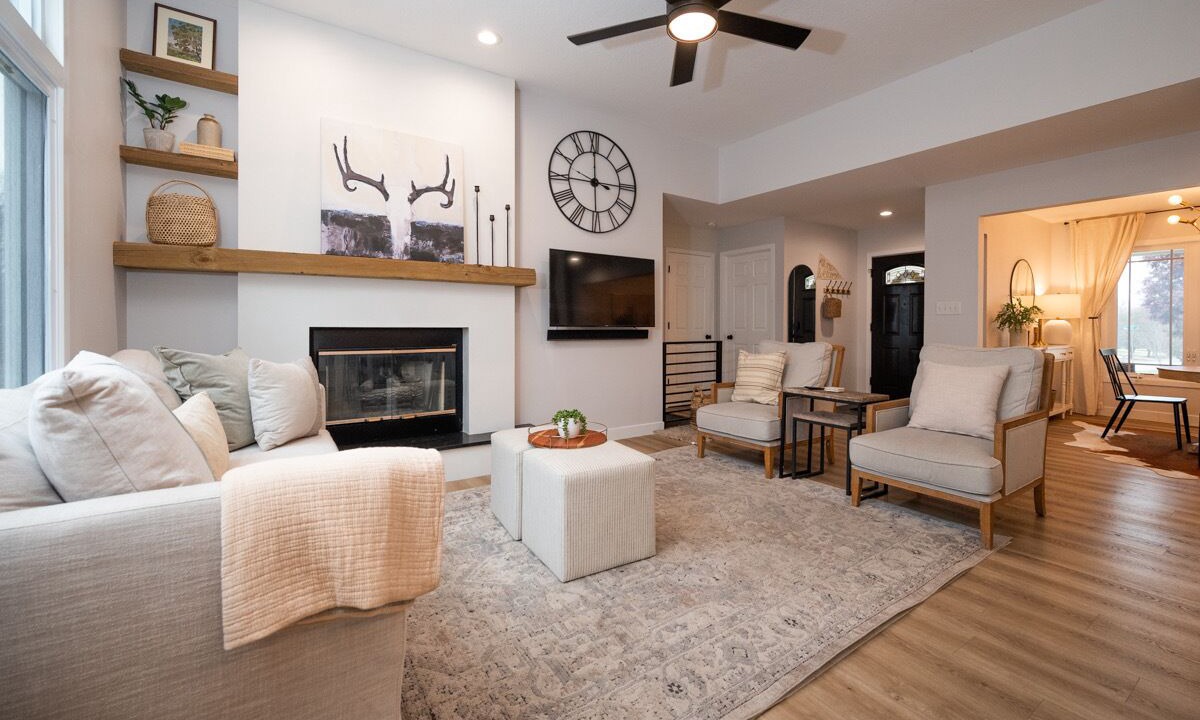 Photo of Livingroom in Topeka