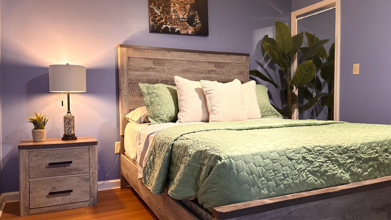 Photo of Bedroom in Stone Mountain