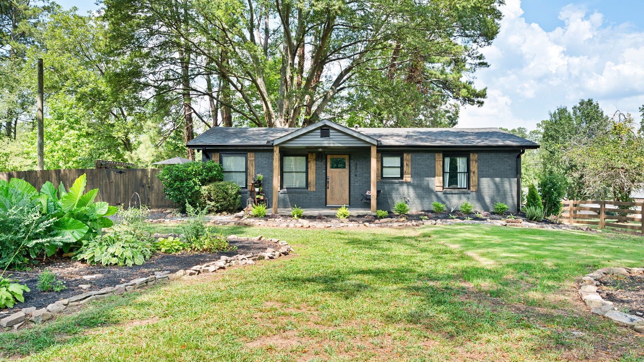 Photo of Outdoor in Acworth