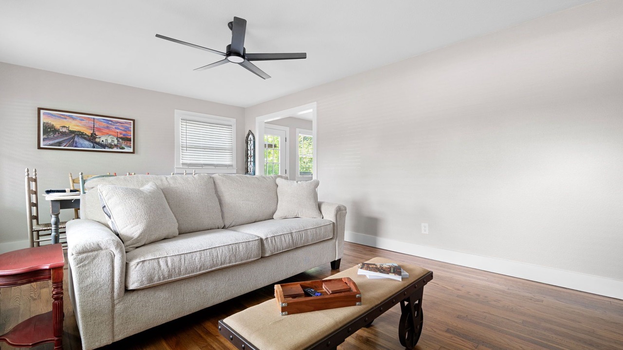 Photo of Livingroom in Acworth