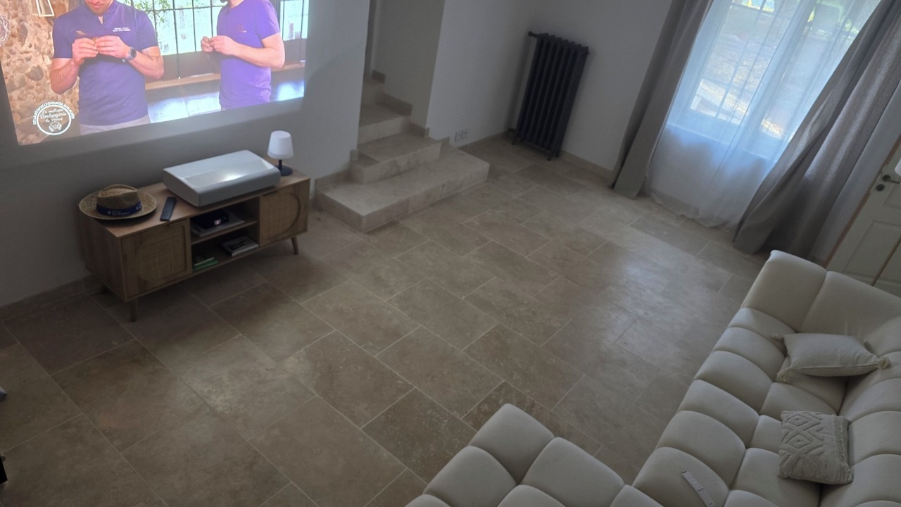 Photo of Livingroom in Travaillan