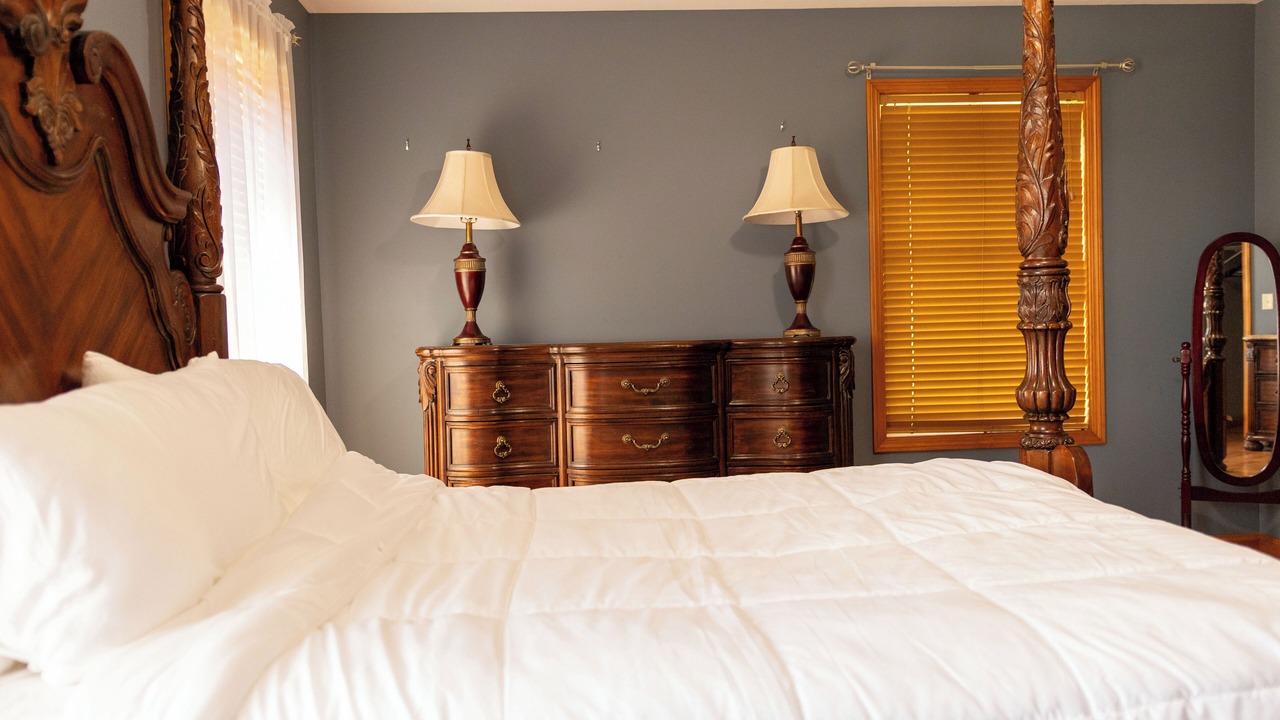 Photo of Bedroom in Deansboro