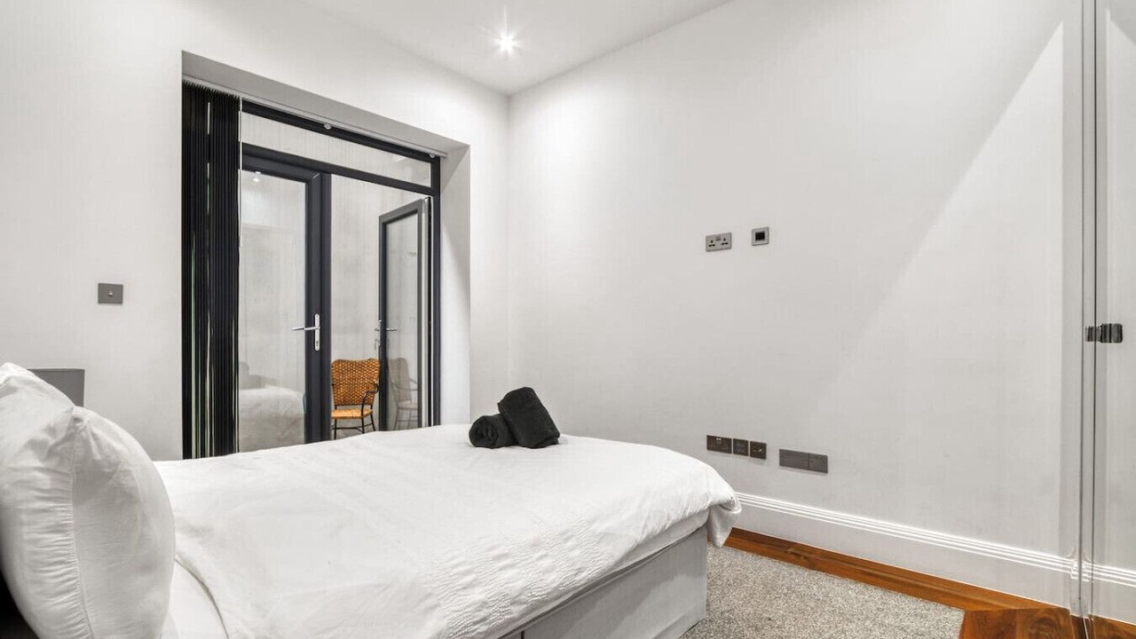 Photo of Bedroom in Southfields