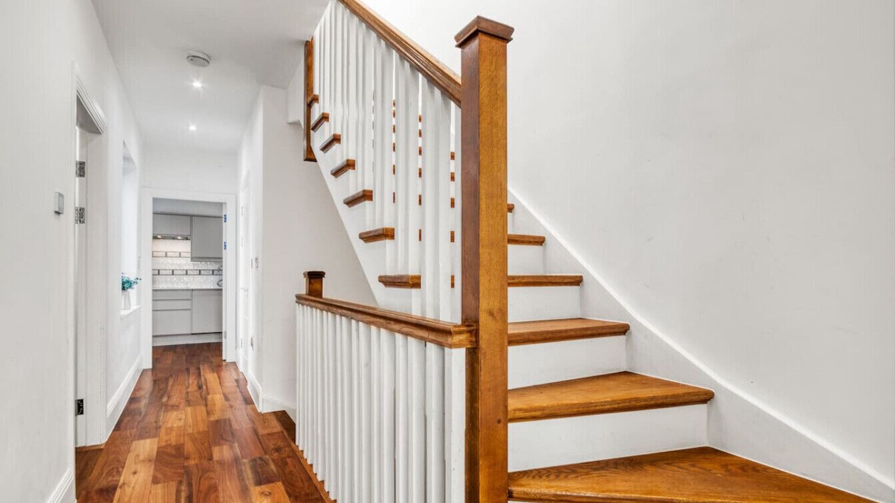 Photo of Others in Southfields