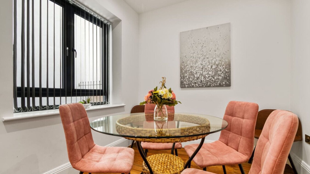 Photo of Others in Southfields