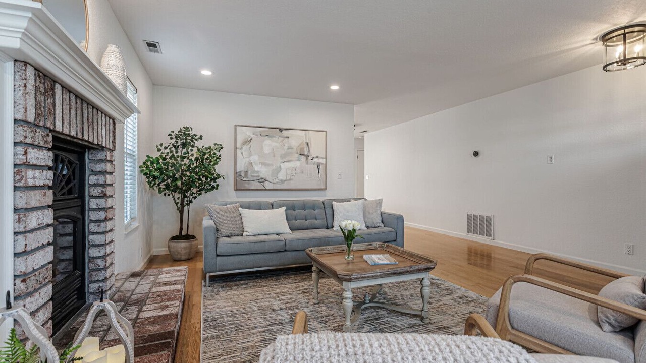 Photo of Livingroom in Aptos