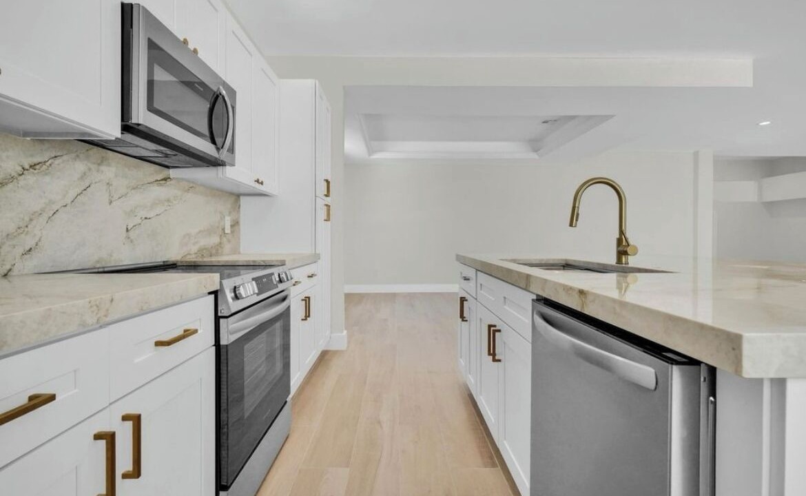 Photo of Kitchen in Lake Ida Shores