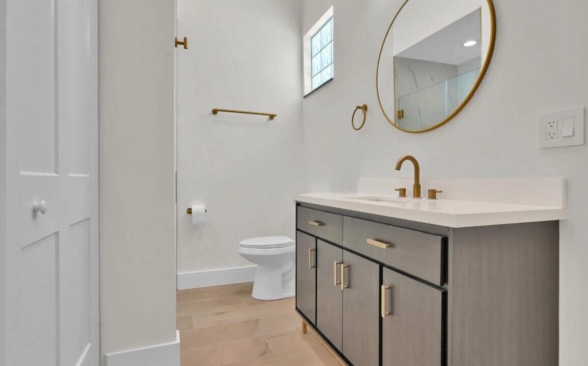 Photo of Bathroom in Lake Ida Shores