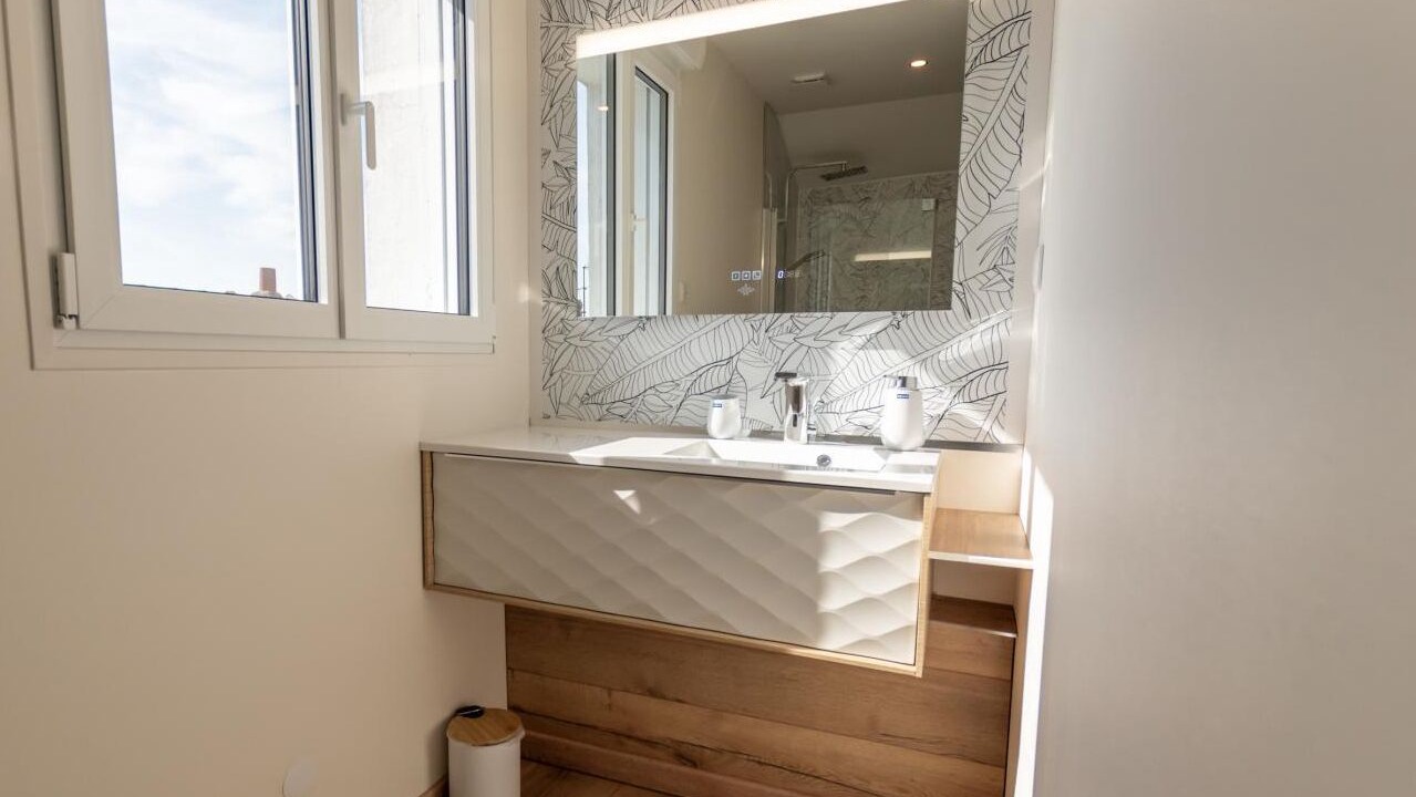 Photo of Bathroom in Hautvillers