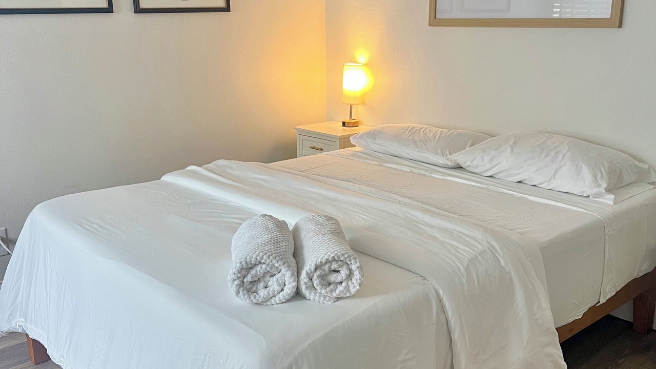 Photo of Bedroom in Camellia Shores