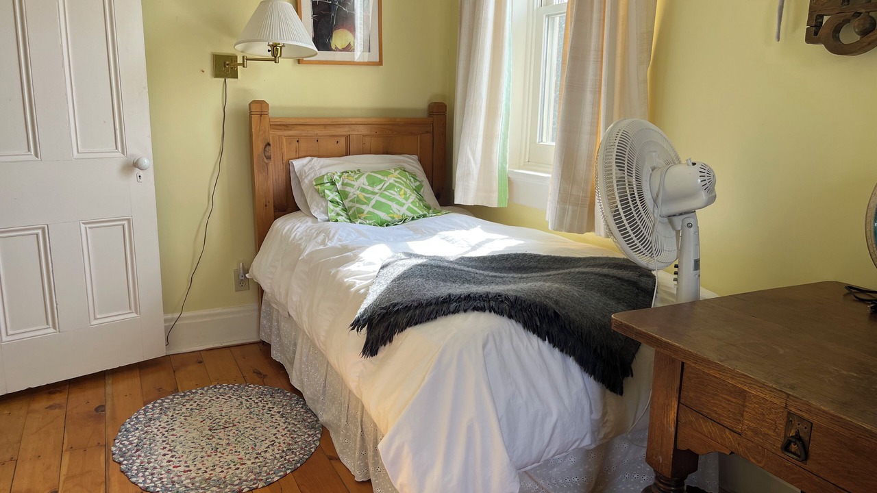 Photo of Bedroom in Mulmur