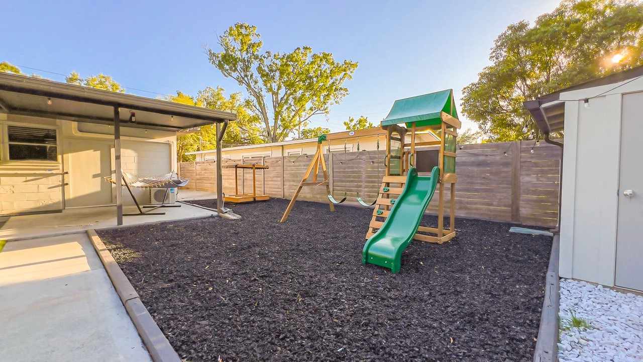 Photo of Others in Dover Shores West