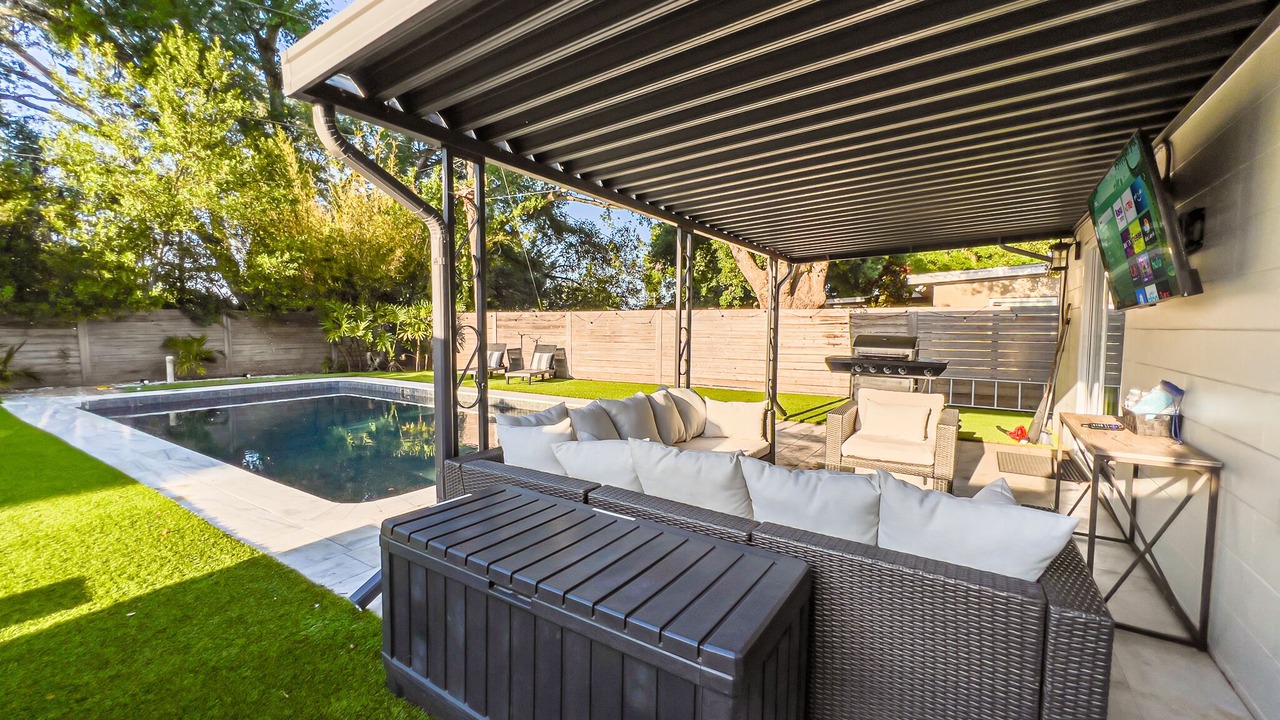 Photo of Patio Balcony in Dover Shores West