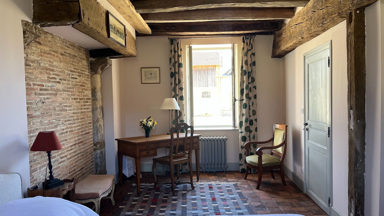 Photo of Bedroom in Montbouy