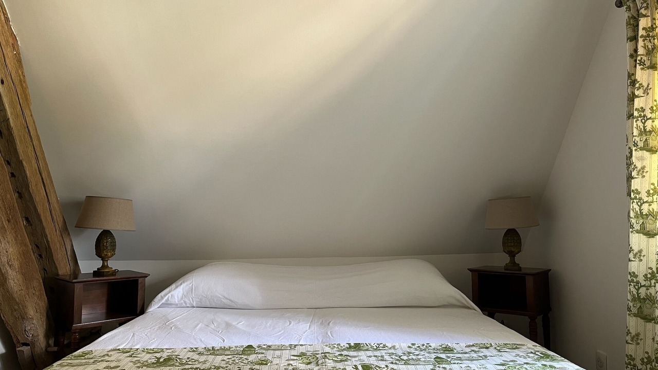Photo of Bedroom in Montbouy