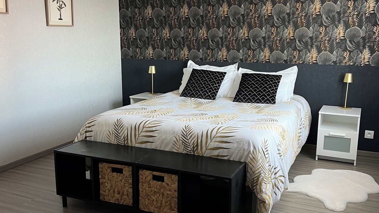 Photo of Bedroom in Saint-Michel-en-l'Herm