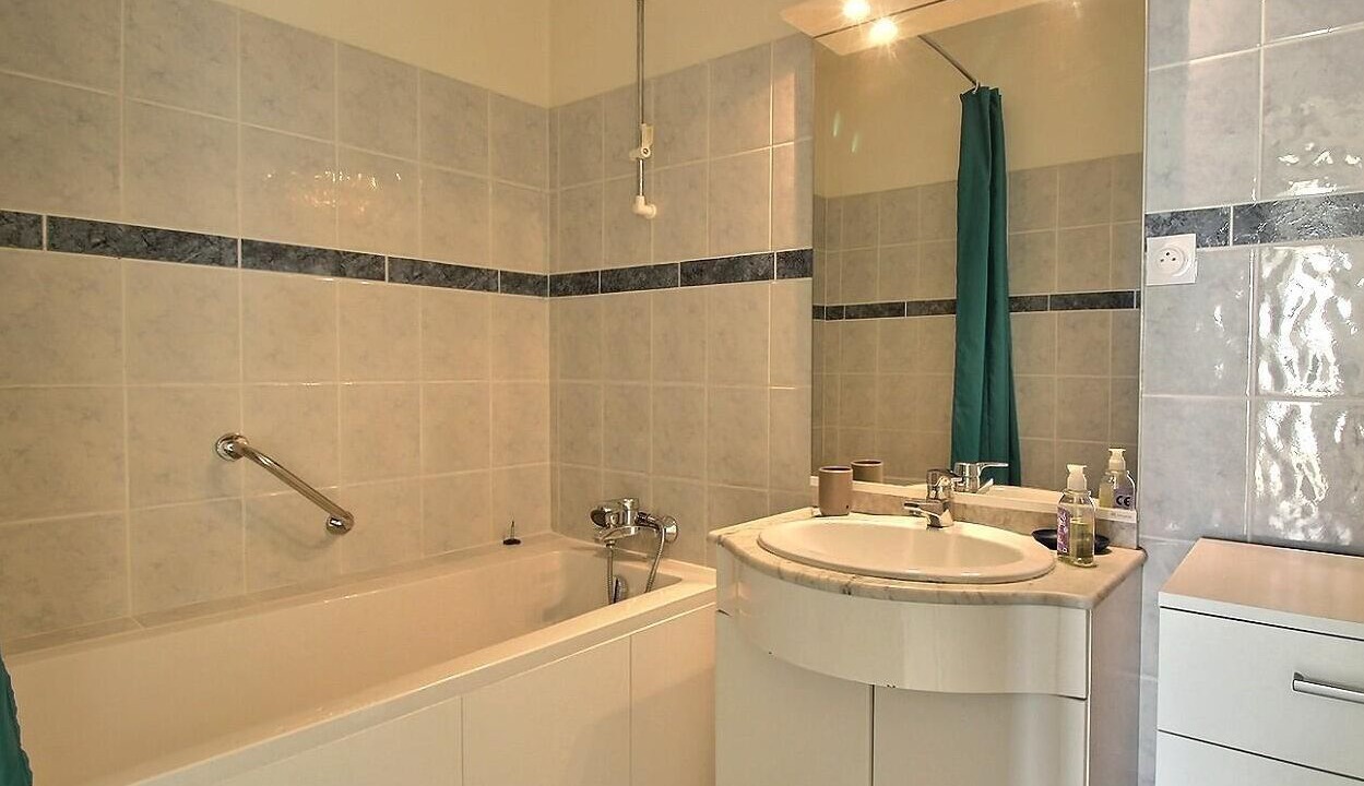 Photo of Bathroom in Erquy