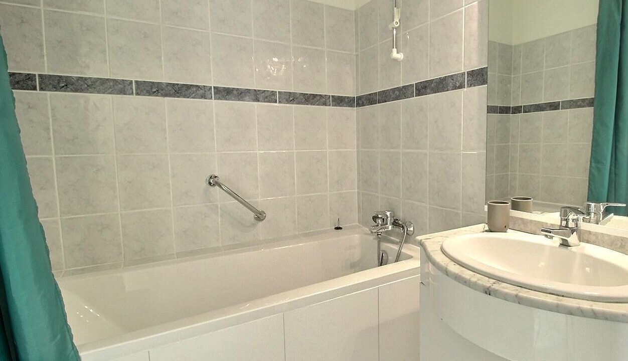 Photo of Bathroom in Erquy