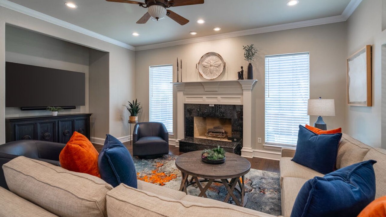 Photo of Livingroom in Kingston