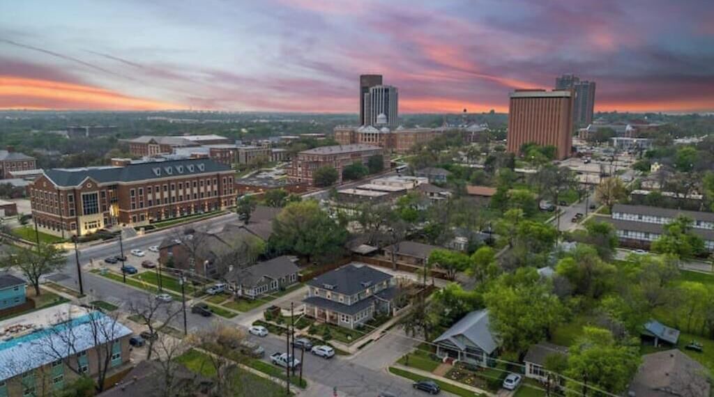Photo of Outdoor in Denton