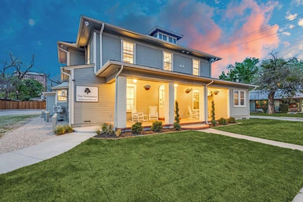 Photo of Outdoor in Denton