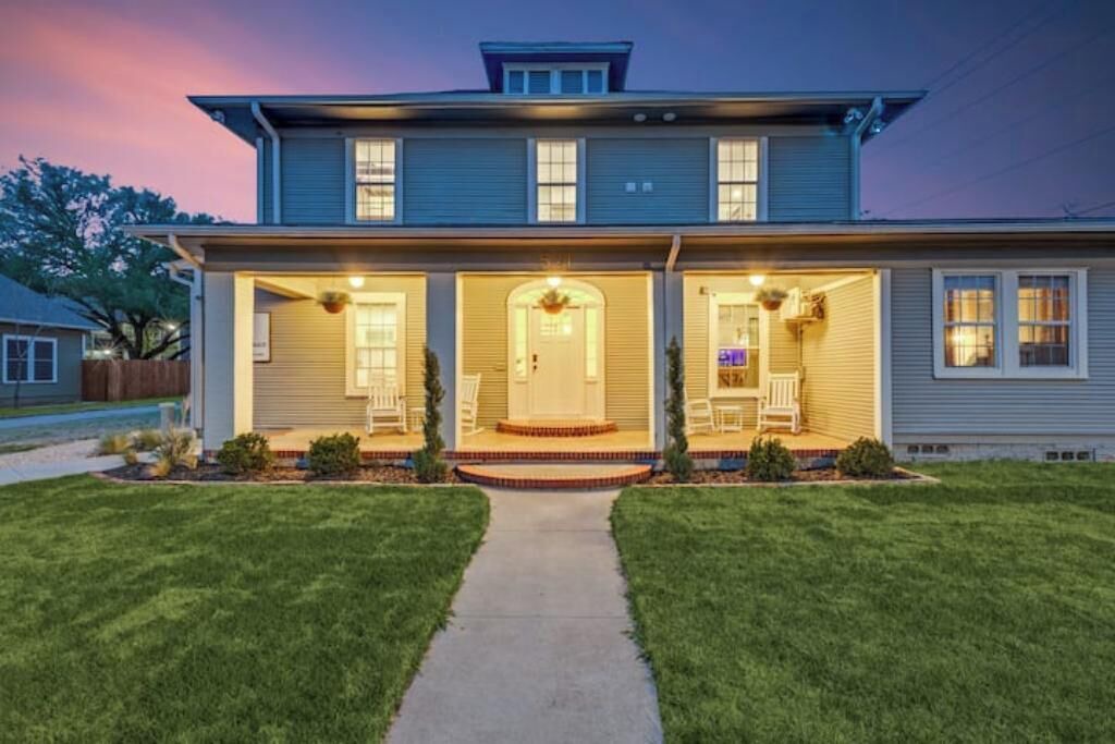 Photo of Outdoor in Denton