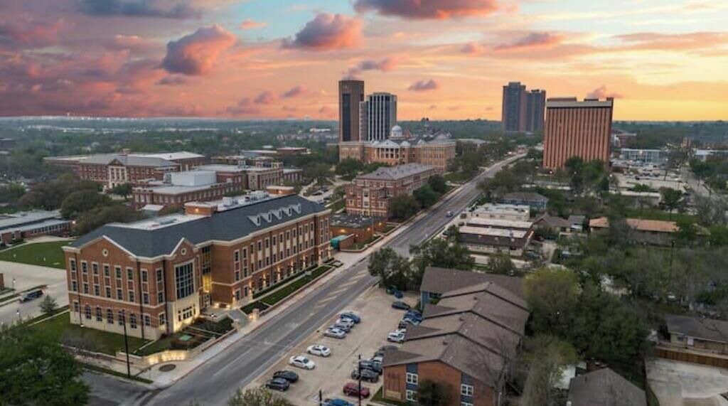 Photo of Outdoor in Denton
