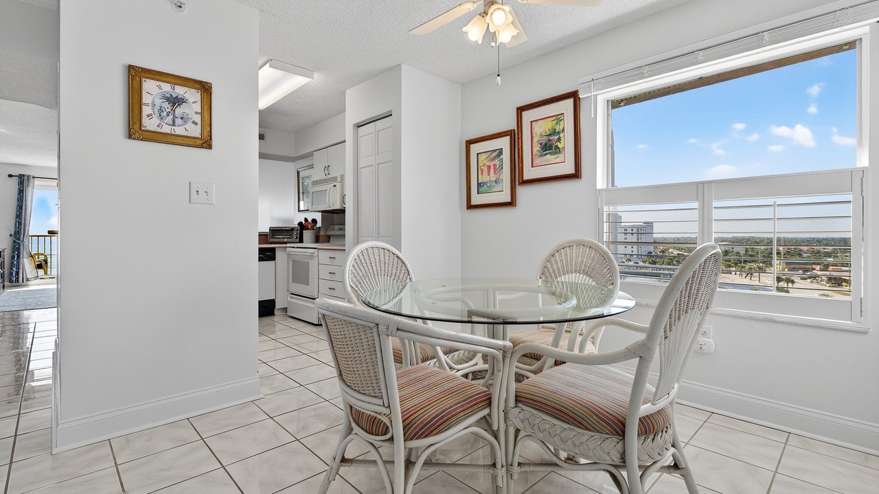 Photo of Bedroom in Seawinds Condo