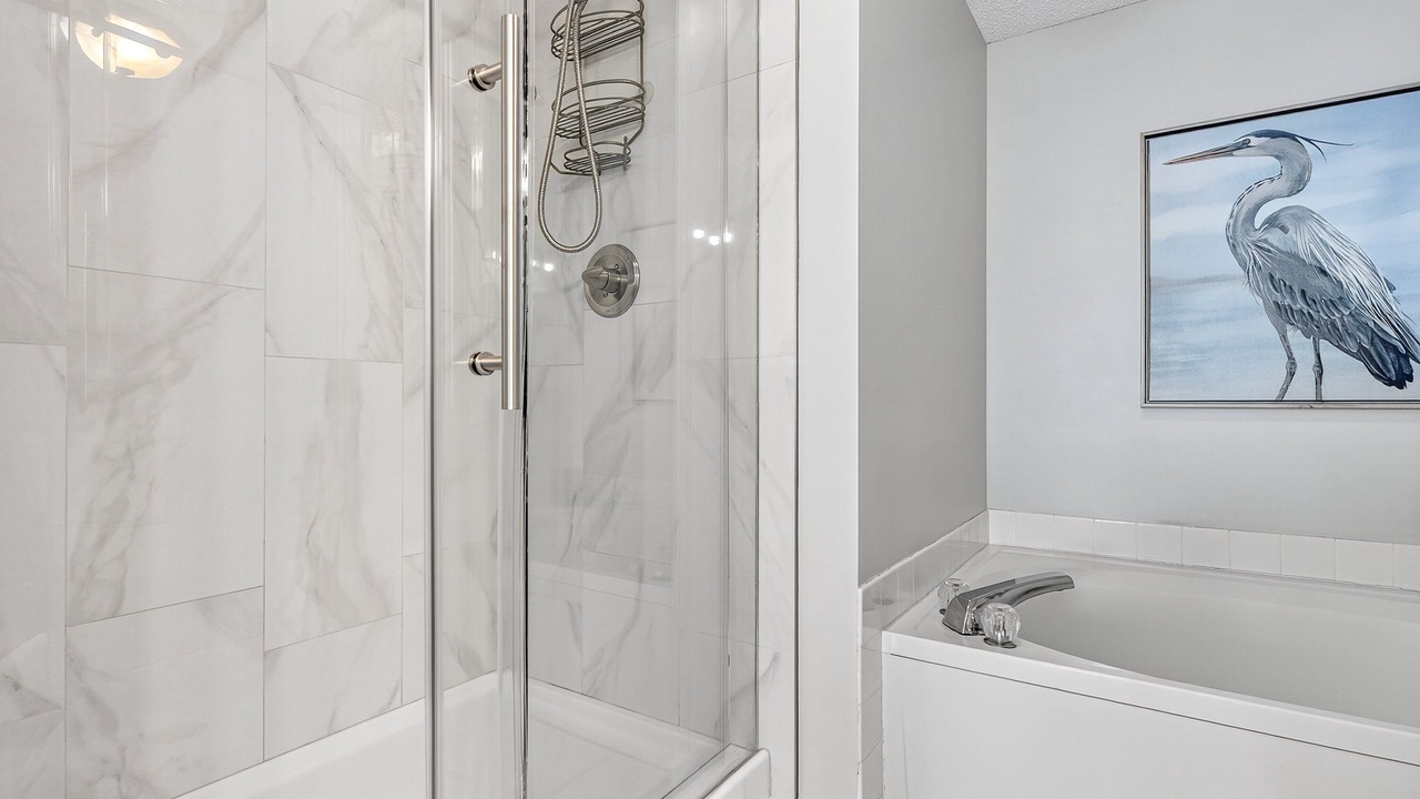 Photo of Bathroom in Seawinds Condo