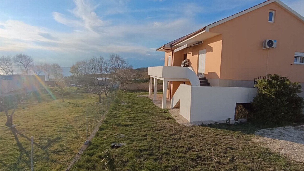Photo of Outdoor in Rtina