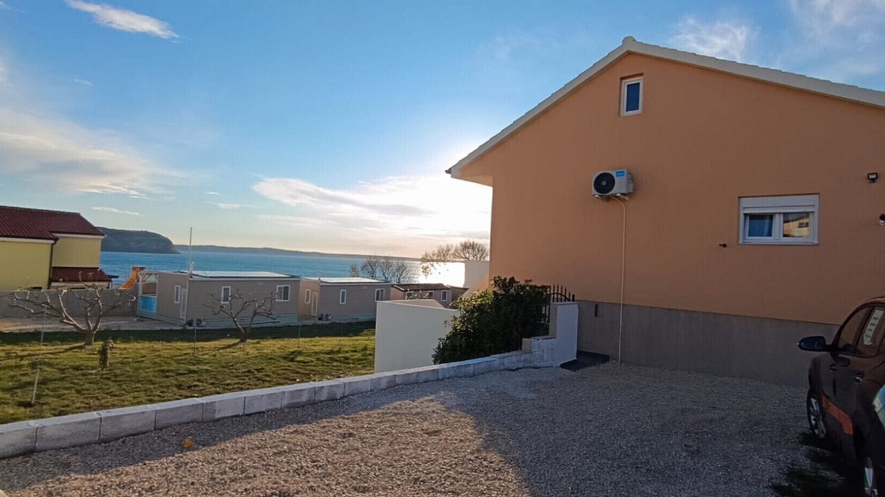 Photo of Outdoor in Rtina