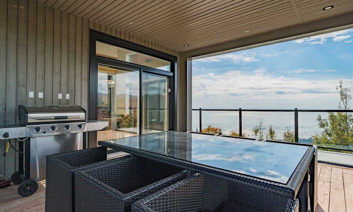 Photo of Patio Balcony in Petite-Riviere-Saint-Francois
