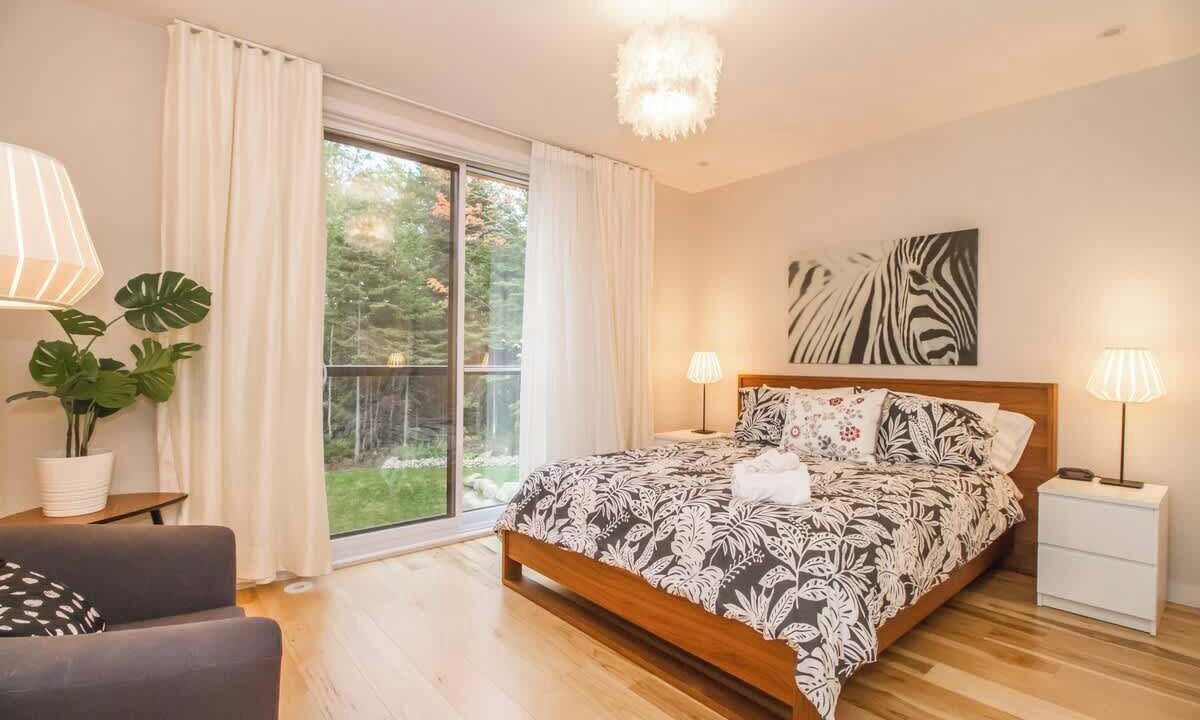 Photo of Bedroom in Petite-Riviere-Saint-Francois