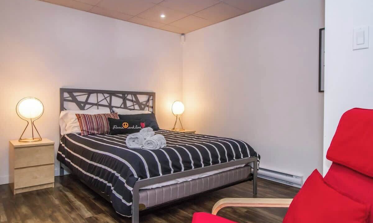 Photo of Bedroom in Petite-Riviere-Saint-Francois