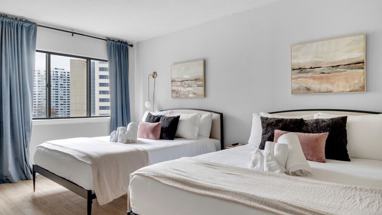 Photo of Bedroom in Crystal City