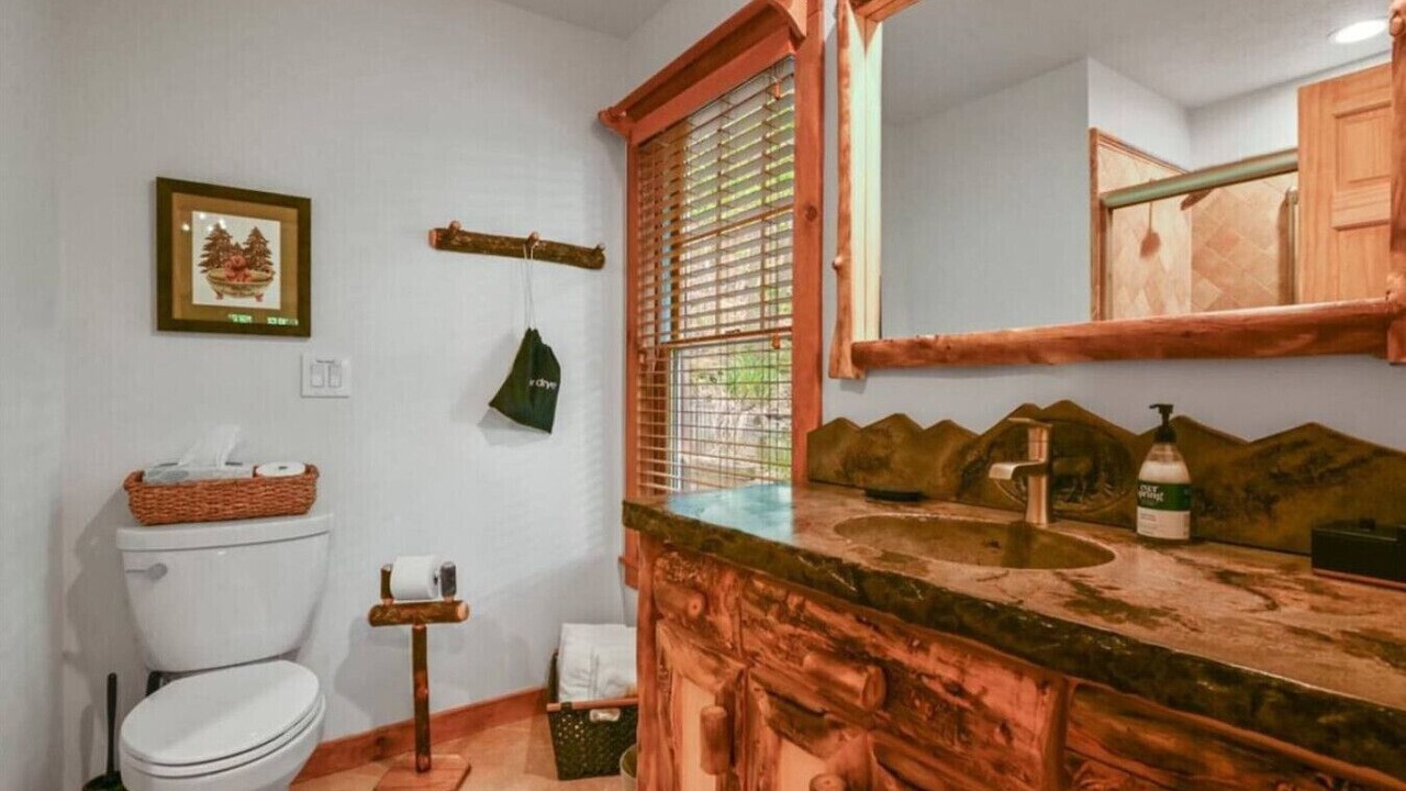 Photo of Bathroom in Tannersville