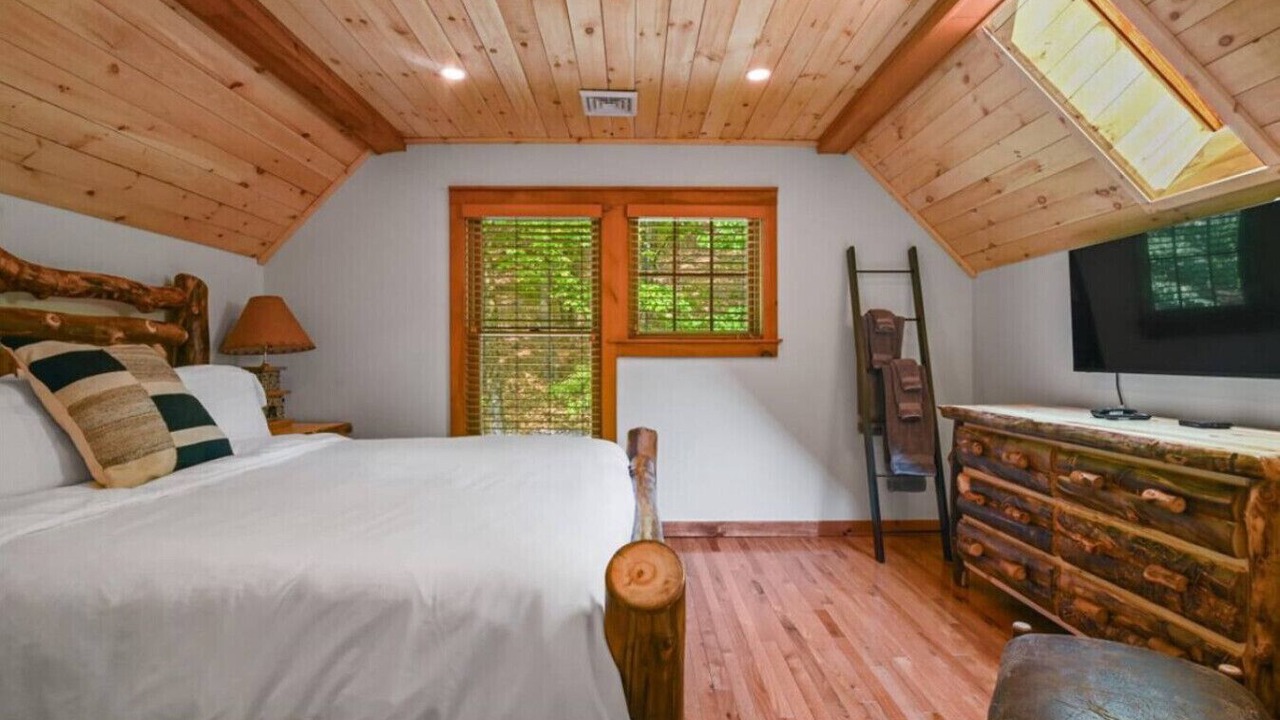 Photo of Bedroom in Tannersville