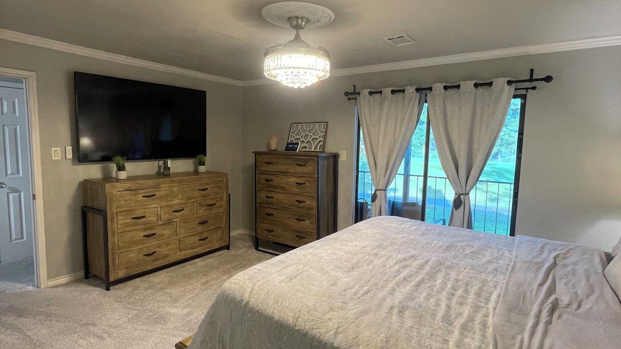 Photo of Bedroom in Pinehurst Of Atascocita