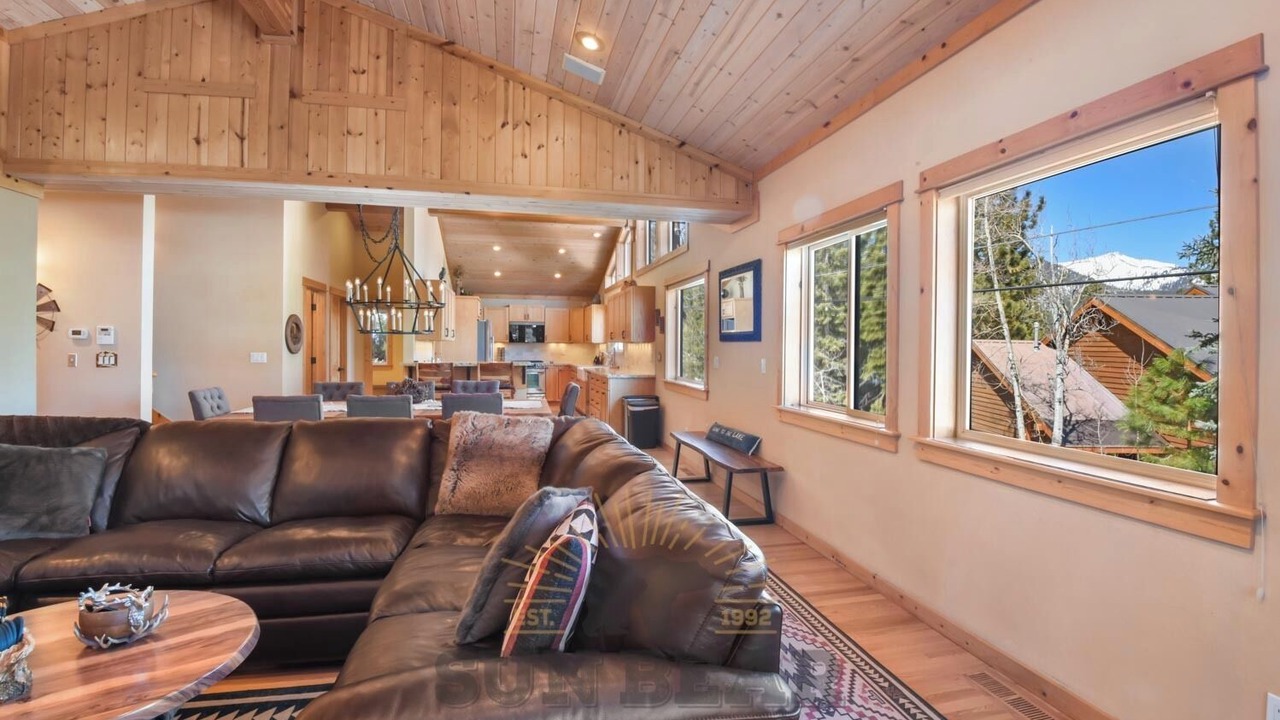 Photo of Livingroom in Crystal Bay