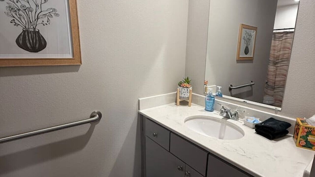 Photo of Bathroom in Clovis