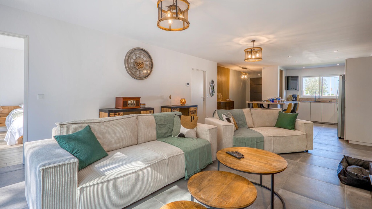 Photo of Bedroom in Semussac